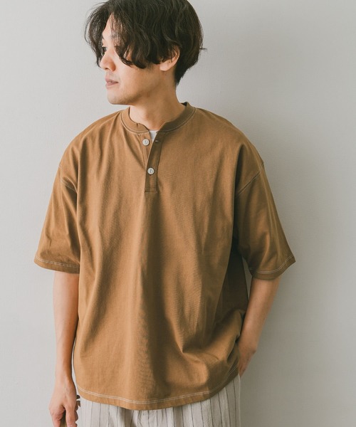 URBAN RESEARCH DOORS(アーバンリサーチドアーズ)の「配色ヘンリーネックTシャツ(Tシャツ/カットソー・メンズ・チャコールグレー/ホワイト/オリーブ/ブラウン系その他・MEDIUM/LARGE)」の15枚目の写真