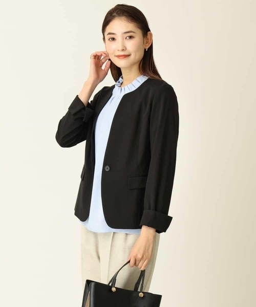 a.v.v(アーヴェヴェ)の「【接触冷感/セットアップ対応】ハイストレッチキーネックライトジャケット(テーラードジャケット・レディース・ライトグレー/ブラック・40/38/36/42/34)」の10枚目の写真