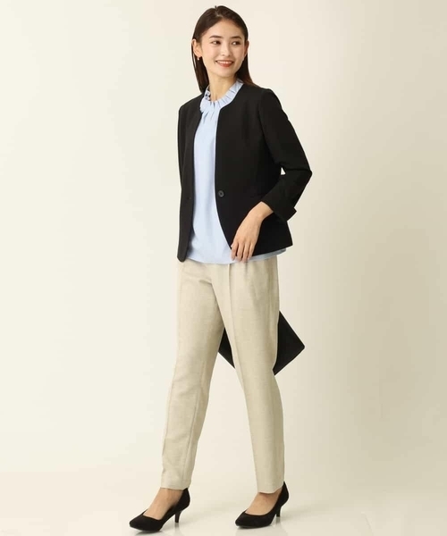 a.v.v(アーヴェヴェ)の「【接触冷感/セットアップ対応】ハイストレッチキーネックライトジャケット(テーラードジャケット・レディース・ライトグレー/ブラック・40/38/36/42/34)」の13枚目の写真