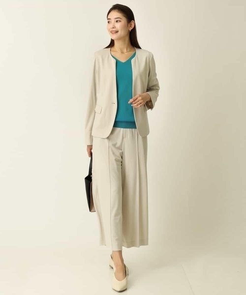 a.v.v(アーヴェヴェ)の「【接触冷感/セットアップ対応】ハイストレッチキーネックライトジャケット(テーラードジャケット・レディース・ライトグレー/ブラック・40/38/36/42/34)」の19枚目の写真