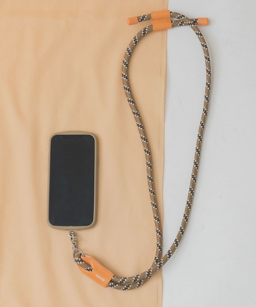 RODE SKO（ロデスコ）の「BEAU’RE　モバイルコードストラップ（スマホケース/カバー・レディース・ブラック/モカ/カーキ/ネイビー/オレンジ・ONE）」の4枚目の写真