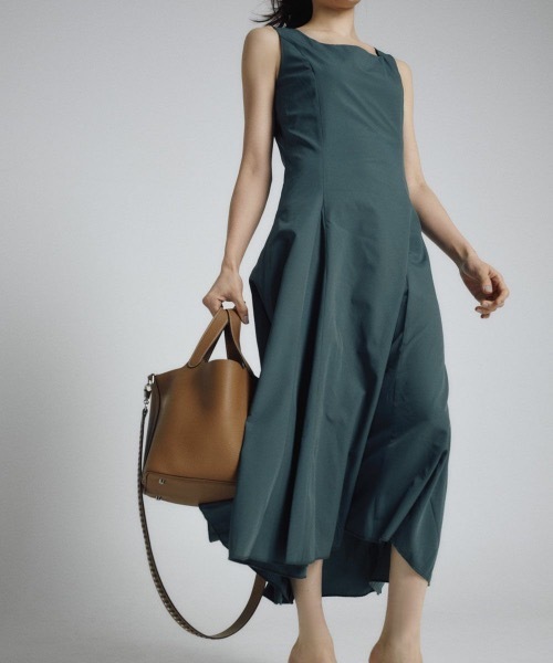 Ocean Pacific(オーシャンパシフィック)の「【OP:オーピー】OceanPacific×池田敬 レディース 50thコラボ 撥水ワンピース(ワンピース・レディース・ブラック/グリーン・SMALL/MEDIUM)」の17枚目の写真