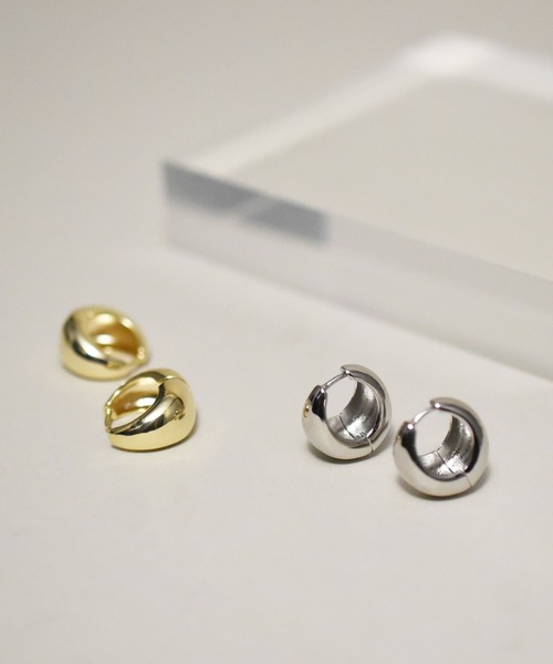 ma chere Cosette?（マシェールコゼット）の「メタルミニフープピアス（ピアス（両耳用）・レディース・シルバー/ゴールド・FREE）」の7枚目の写真