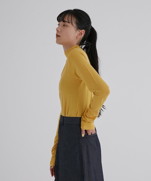 fukuu(フクウ)の「再生繊維リヨセル ストレッチハイネックトップス(Tシャツ/カットソー・レディース・ボルドー/グリーン/イエロー・S/M)」の6枚目の写真
