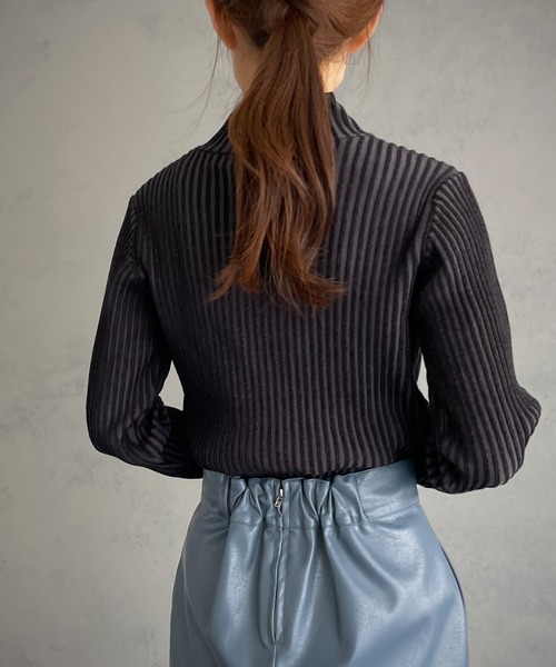 &g'aime（アンジェム）の「【&g’aime】二重臼ハイネックニット（ニット/セーター・レディース・チャコールグレー/ブラック/グレイッシュベージュ・FREE）」の11枚目の写真