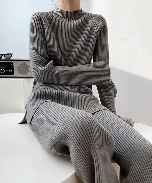 c.u.l(シーユーエル)の「リブニット セットアップ culw300(ニット/セーター・レディース・グレー/ベージュ/ブルー・FREE)」の4枚目の写真