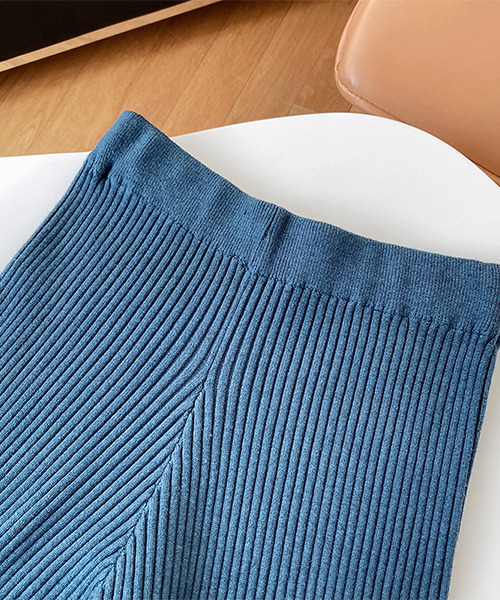 c.u.l(シーユーエル)の「リブニット セットアップ culw300(ニット/セーター・レディース・グレー/ベージュ/ブルー・FREE)」の19枚目の写真