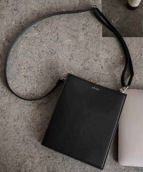 shiki tokyo（シキトウキョウ）の「ショルダーバッグ（ショルダー