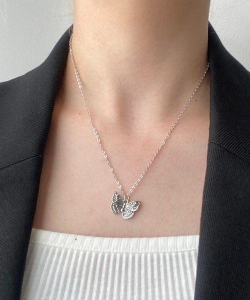 WEGO（ウィゴー）の「WEGO/プチペン (ネックレス)（ネックレス・レディース・その他4/その他2/その他3/その他1/その他5/その他8/その他6/その他10/その他11/その他7/その他9/その他13/その他12/その他19/その他15/その他16/その他18/その他14/その他17/その他22/その他20/その他21/その他23/その他24/その他25/その他26/その他27/その他28/その他29/その他30/その他32/その他31/その他34/その他33/その他35/A/B/G/F/E/D/C/H/J/K/I/M/N/O/L/P/R/S/T/U/V/W/Q/シルバー系その他6/Y/シルバー/シルバー系その他2/シルバー系その他4/その他/シルバー系その他/Z/シルバー系その他3/シルバー系その他5/X/シルバー系その他7・FREE）」の11枚目の写真