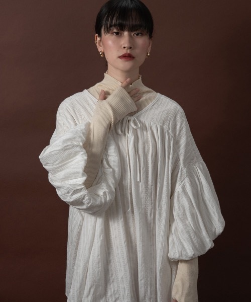 I_am（アイアム）の「high neck lib knit（ニット/セーター・レディース・ホワイト/ブラック/アイボリー・FREE）」の5枚目の写真