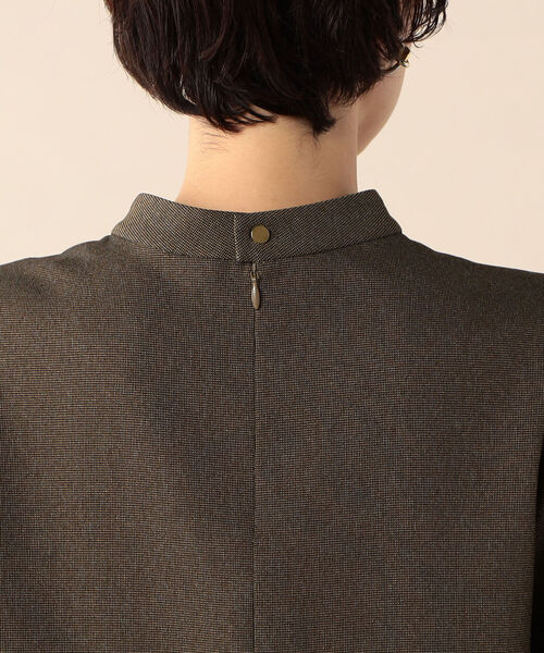 NOLLEY’S（ノーリーズ）の「ウォッシャブルピンヘッドブラウス（シャツ/ブラウス・レディース・ブルー系その他7/ブラウン系その他3/オフホワイト・36/38）」の5枚目の写真