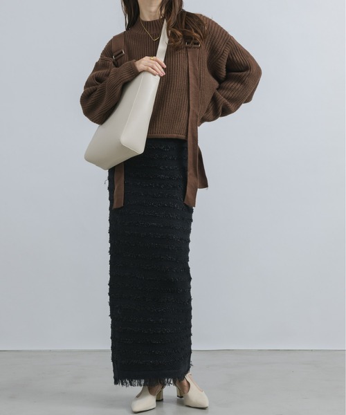 NEUNA（ヌナ）の「【290g！超軽量で持ちやすくパソコン・A4ファイルもすっぽり入る！】ソフトレザーステッチバッグ（ショルダーバッグ・レディース・ホワイト系2/ブラック系2/ブラック系1/ホワイト系1・FREE）」の15枚目の写真