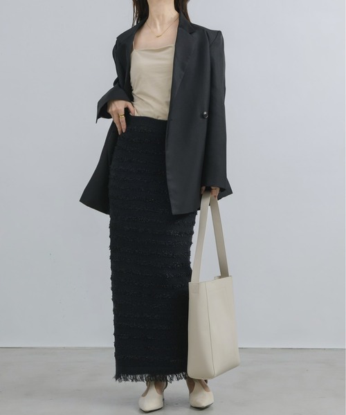 NEUNA（ヌナ）の「【290g！超軽量で持ちやすくパソコン・A4ファイルもすっぽり入る！】ソフトレザーステッチバッグ（ショルダーバッグ・レディース・ホワイト系2/ブラック系2/ブラック系1/ホワイト系1・FREE）」の10枚目の写真