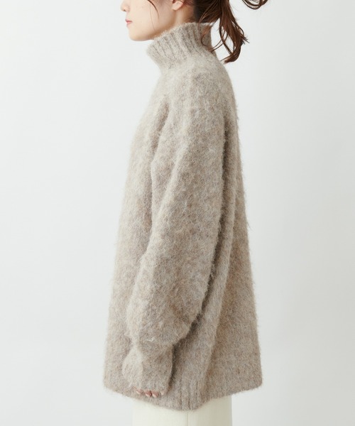 PUAL CE CIN（ピュアルセシン）の「ワンポイントロゴ刺繍ハイネックシャギーニット（ニット/セーター・レディース・ベージュ/チャコール/ブルー・FREE）」の19枚目の写真