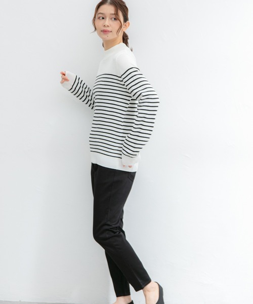 Honeys(ハニーズ)の「スリムカラースキニー(股下64cm)(その他パンツ・レディース・ブラック/ネイビー/ライトベージュ/スミクロ・SS/S/M/L/LL)」の6枚目の写真