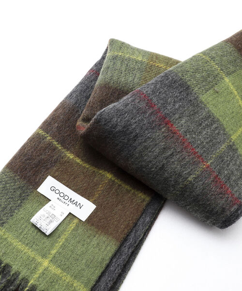 NOLLEY'S goodman(ノーリーズグッドマン)の「Wフェイスウールカシミヤチェックマフラー アラシャンカシミヤ混 30cm幅(マフラー・メンズ・ブラック/イエロー/グリーン/グレー・FREE)」の20枚目の写真