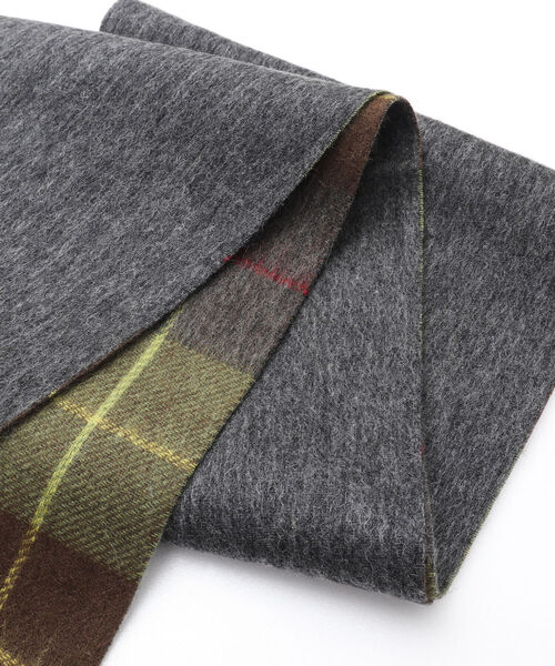 NOLLEY'S goodman(ノーリーズグッドマン)の「Wフェイスウールカシミヤチェックマフラー アラシャンカシミヤ混 30cm幅(マフラー・メンズ・ブラック/イエロー/グリーン/グレー・FREE)」の22枚目の写真