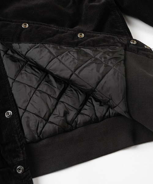 Carhartt WIP（カーハートダブリューアイピー）の「【Carhartt/カーハート】ビッグシルエット コーデュロイ スタジアムジャケット/ 裏地キルト ブルゾン/CARHARTT LETTERMAN JACKET（ブルゾン・メンズ・ダークグリーン/ブラック/ダークネイビー・M/L/XL）」の11枚目の写真