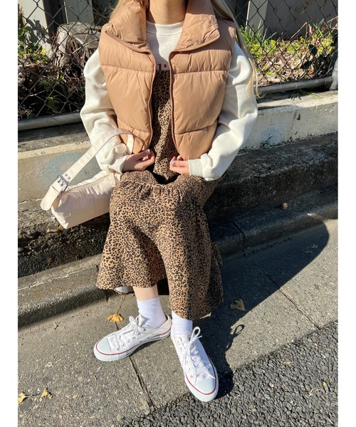 WC(ダブル シー)の「コンパクトダウンライクベスト(ダウンベスト・レディース・ホワイト/ブラック/ベージュ・FREE)」の19枚目の写真