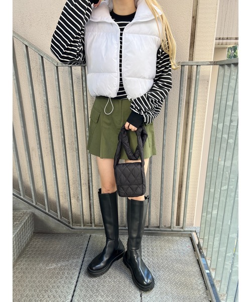 WC(ダブル シー)の「コンパクトダウンライクベスト(ダウンベスト・レディース・ホワイト/ブラック/ベージュ・FREE)」の6枚目の写真