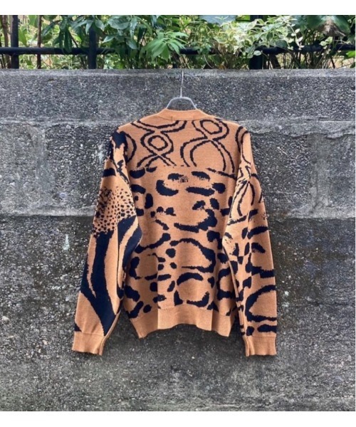 bal(バル)の「【BAL】バル JACQUARD WOOL CARDIGAN(カーディガン/ボレロ・メンズ・ブラウン系その他・LARGE/MEDIUM)」の4枚目の写真