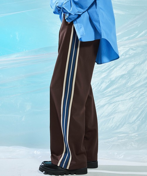 ENDER PRODUCTS（エンダープロダクツ）の「サイドラインイージーワイドトラックパンツ【ENDER PRODUCTS/エンダープロダクツ】（その他パンツ・メンズ・ダークブラウン/ダークグリーン/ブラック・M/L）」の8枚目の写真