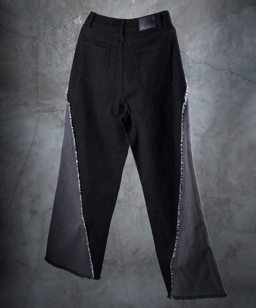 G.O.C(ジーオーシー)の「フリンジ カッティング ワイド ストレート デニム(デニムパンツ・メンズ・ブルー/インディゴブルー/ブラック/ブルー系その他/ブラック系その他・LARGE/MEDIUM)」の18枚目の写真