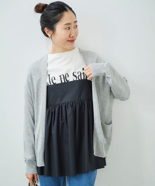 le.coeur blanc(ルクールブラン)の「カシリーレーヨン長袖カーディガン(カーディガン/ボレロ・レディース・ライトグレー/ネイビー/ライトグリーン/モカ・38)」の2枚目の写真