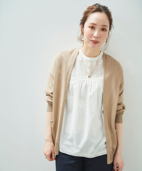 le.coeur blanc(ルクールブラン)の「カシリーレーヨン長袖カーディガン(カーディガン/ボレロ・レディース・ライトグレー/ネイビー/ライトグリーン/モカ・38)」の3枚目の写真