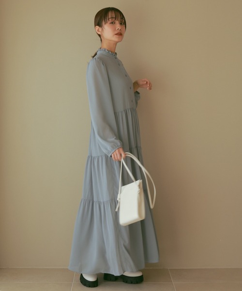 N WITH.（エヌウィズ）の「ティアードシアーロングワンピース（ワンピース・レディース・ホワイト/ブルー・FREE）」の6枚目の写真