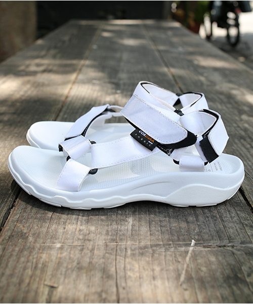 FREAK'S STORE（フリークスストア）の「BONNARUE BONNARUE/ボナルーボナルー　MIKE SOLID ACRYLIC WEBBING TAPE                        （サンダル・レディース・ホワイト/ブラック/その他13・6.5/7.5）」の6枚目の写真