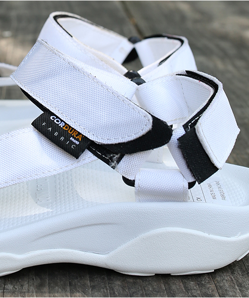 FREAK'S STORE（フリークスストア）の「BONNARUE BONNARUE/ボナルーボナルー　MIKE SOLID ACRYLIC WEBBING TAPE                        （サンダル・レディース・ホワイト/ブラック/その他13・6.5/7.5）」の7枚目の写真