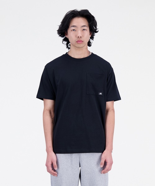 NEW BALANCE(ニューバランス)の「NB Essentials ポケット ショートスリーブTシャツ(Tシャツ/カットソー・メンズ・ライトグレー/ブラック/ホワイト・X-LARGE/SMALL/LARGE/MEDIUM/XX-LARGE)」の3枚目の写真
