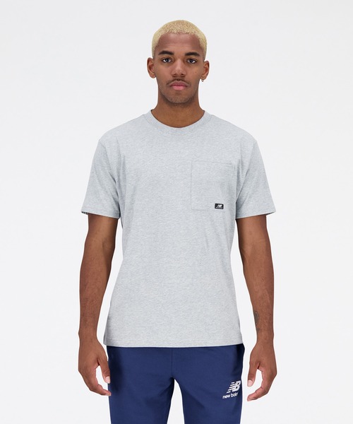 NEW BALANCE スホツエッセンシャルスロコフリントTシャツ セール】NB Essentials ポケット ショートスリーブTシャツ（T
