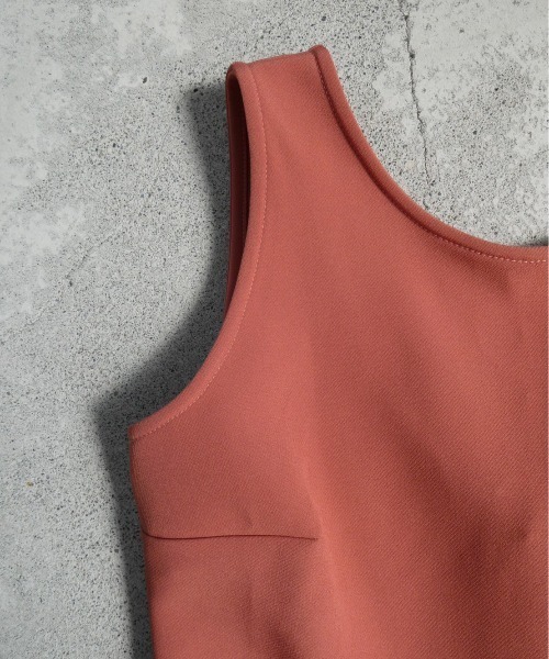 TRUNC（トランクエイティーエイト）の「Center Tuck Flare Dress（ワンピース・レディース・テラコッタ/ブラック系その他・FREE）」の15枚目の写真