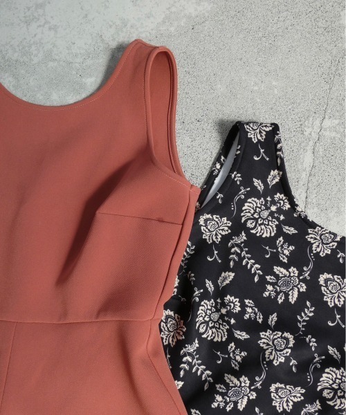 TRUNC（トランクエイティーエイト）の「Center Tuck Flare Dress（ワンピース・レディース・テラコッタ/ブラック系その他・FREE）」の14枚目の写真