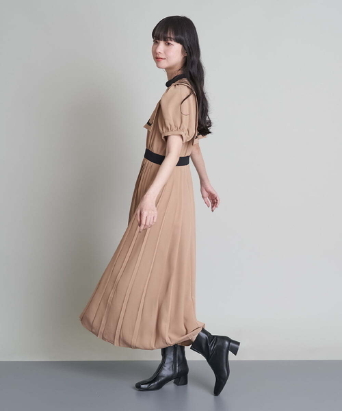 A de a.v.v（アードアー・ヴェ・ヴェ）の「配色バインダーセーラーカラープリーツワンピ（ワンピース・レディース・ベージュ/ブラック・38/36）」の10枚目の写真