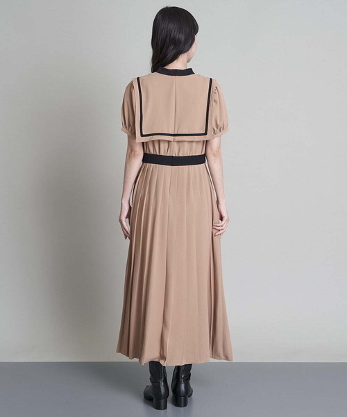 A de a.v.v（アードアー・ヴェ・ヴェ）の「配色バインダーセーラーカラープリーツワンピ（ワンピース・レディース・ベージュ/ブラック・38/36）」の14枚目の写真