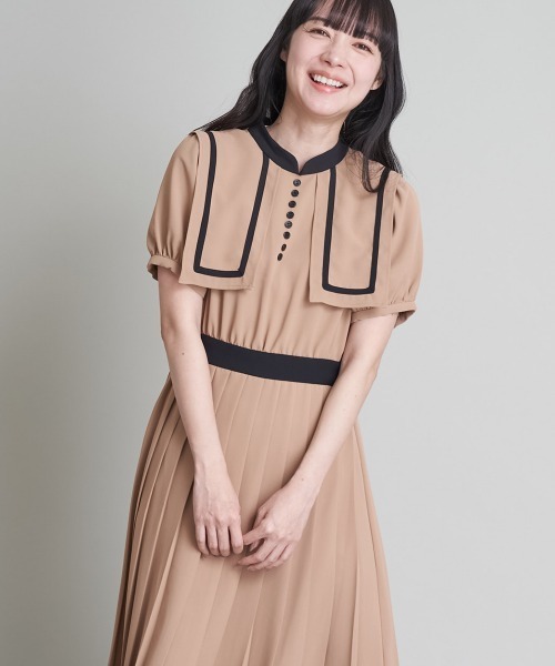 A de a.v.v（アードアー・ヴェ・ヴェ）の「配色バインダーセーラーカラープリーツワンピ（ワンピース・レディース・ベージュ/ブラック・38/36）」の18枚目の写真