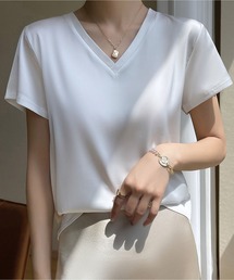 サテン　Vネック