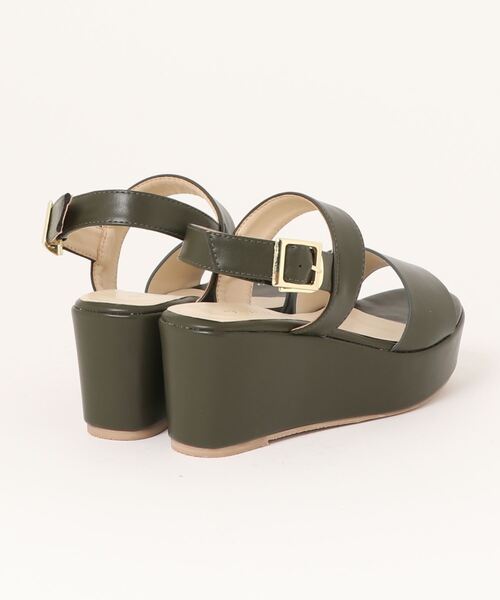 Te chichi（テチチ）の「厚底サンダル（ドレスシューズ・レディース・シルバー/カーキ/ゴールド・37/38）」の4枚目の写真