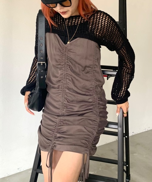 SHAGGIE（シャギー）の「ギャザーシャーリングキャミソールワンピース（ワンピース・レディース・ブラック/グレー・FREE）」の3枚目の写真