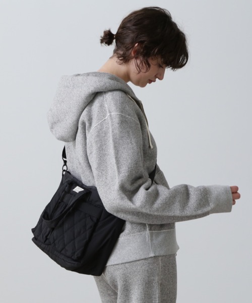 AVIREX（アヴィレックス）の「【直営店限定】NYLON MINI TOTE BAG/ ナイロンミニトートバッグ（トートバッグ・レディース・ブラック/オリーブ/レッド・FREE）」の19枚目の写真
