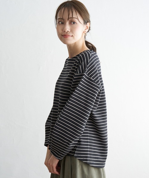 ikka(イッカ)の「リップル袖切り替え長袖プルオーバー(Tシャツ/カットソー・レディース・オフホワイト/ブラック/ネイビー/グレー・M/S/L)」の13枚目の写真