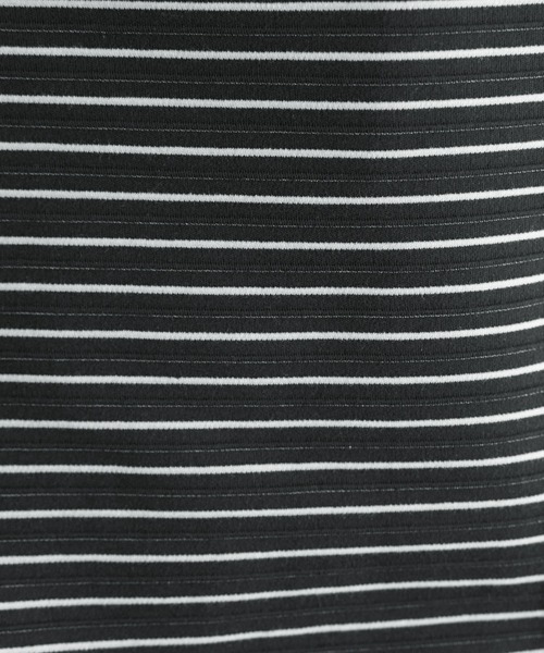 ikka(イッカ)の「リップル袖切り替え長袖プルオーバー(Tシャツ/カットソー・レディース・オフホワイト/ブラック/ネイビー/グレー・M/S/L)」の22枚目の写真