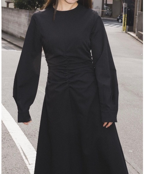 LEANN MOMENT(リーンモーメント)の「Waist Gather Dress(ワンピース・レディース・ブラック・SMALL)」の3枚目の写真