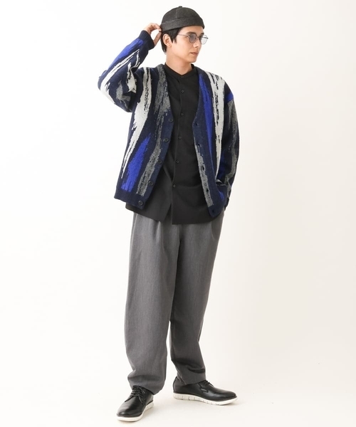 a.v.v(アーヴェヴェ)の「【ストレッチ/防シワ】リライトワイドバンドカラーシャツ(シャツ/ブラウス・メンズ・アイボリー/ブラック・46/48/50)」の7枚目の写真