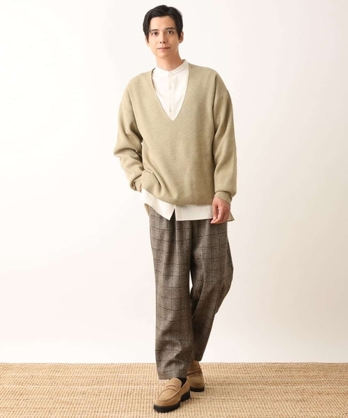 a.v.v(アーヴェヴェ)の「【ストレッチ/防シワ】リライトワイドバンドカラーシャツ(シャツ/ブラウス・メンズ・アイボリー/ブラック・46/48/50)」の11枚目の写真