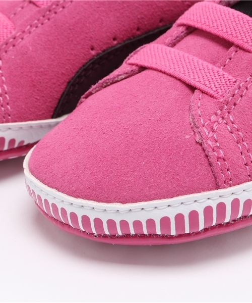 PUMA（プーマ）の「スウェードクリブ (KIDS)（スニーカー・キッズ・ピンク/グレー・11cm/12cm）」の6枚目の写真