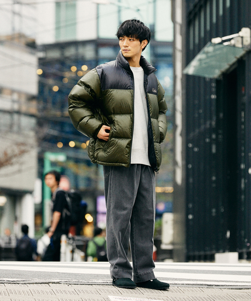 FIRST DOWN（ファーストダウン）の「【FIRST DOWN / ファーストダウン】別注 USAライトバブルダウンジャケット（ダウンジャケット/コート・メンズ・ブラック/カーキ・MEDIUM/LARGE）」の15枚目の写真